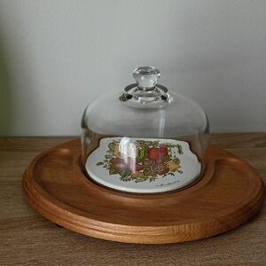 Vintage Spice O' Life Goodwood Cheese Cracker Serving Platter With Glass Dome
